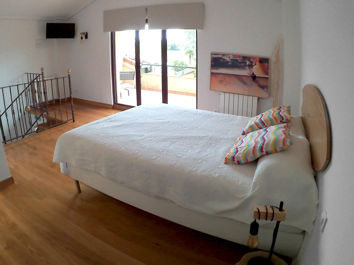 Castañedo Somo Surfskate Hostel المظهر الخارجي الصورة