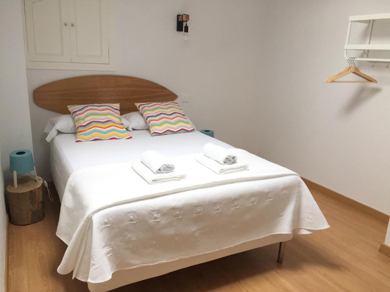 Castañedo Somo Surfskate Hostel المظهر الخارجي الصورة